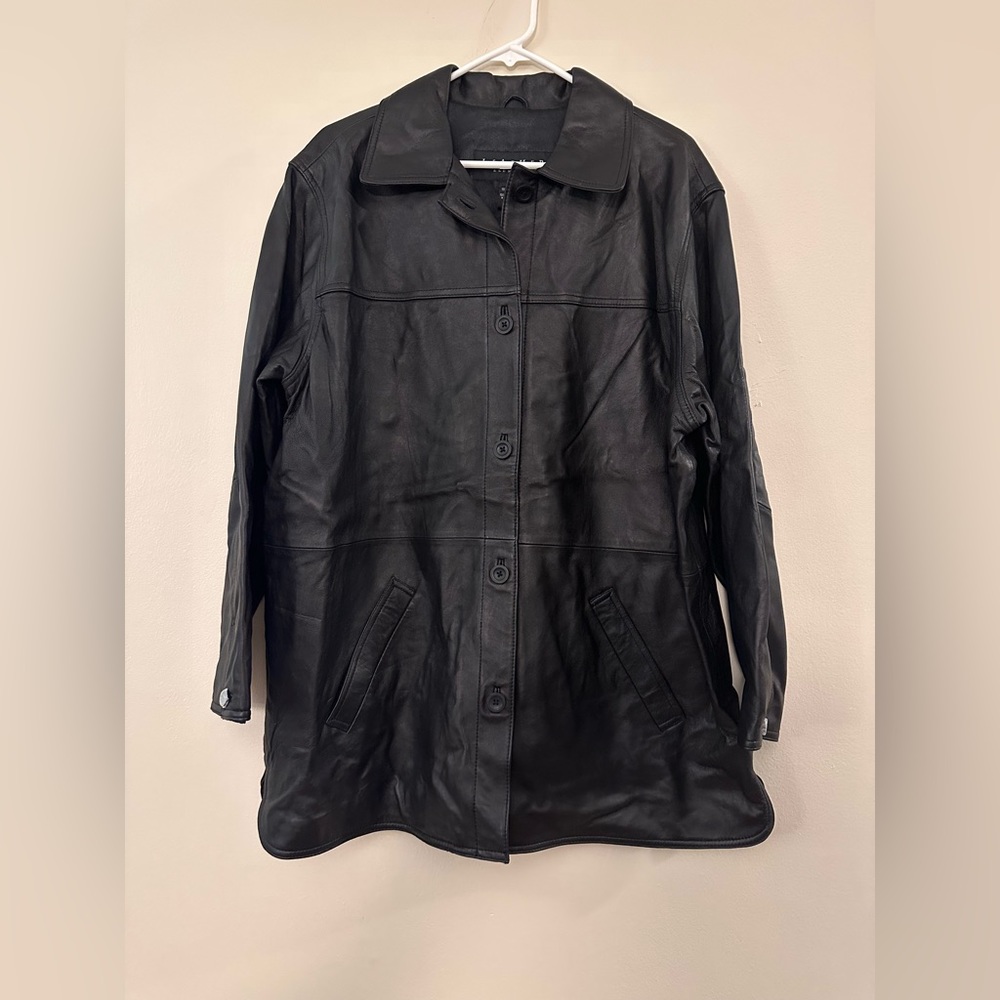 Leather Elements Black Women’s Leather Jacket. Size XL. NWT
